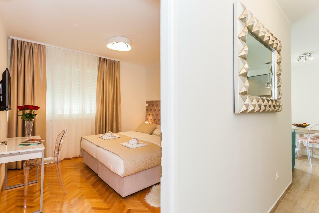 Valum Luxury Apartment Split Exterior photo