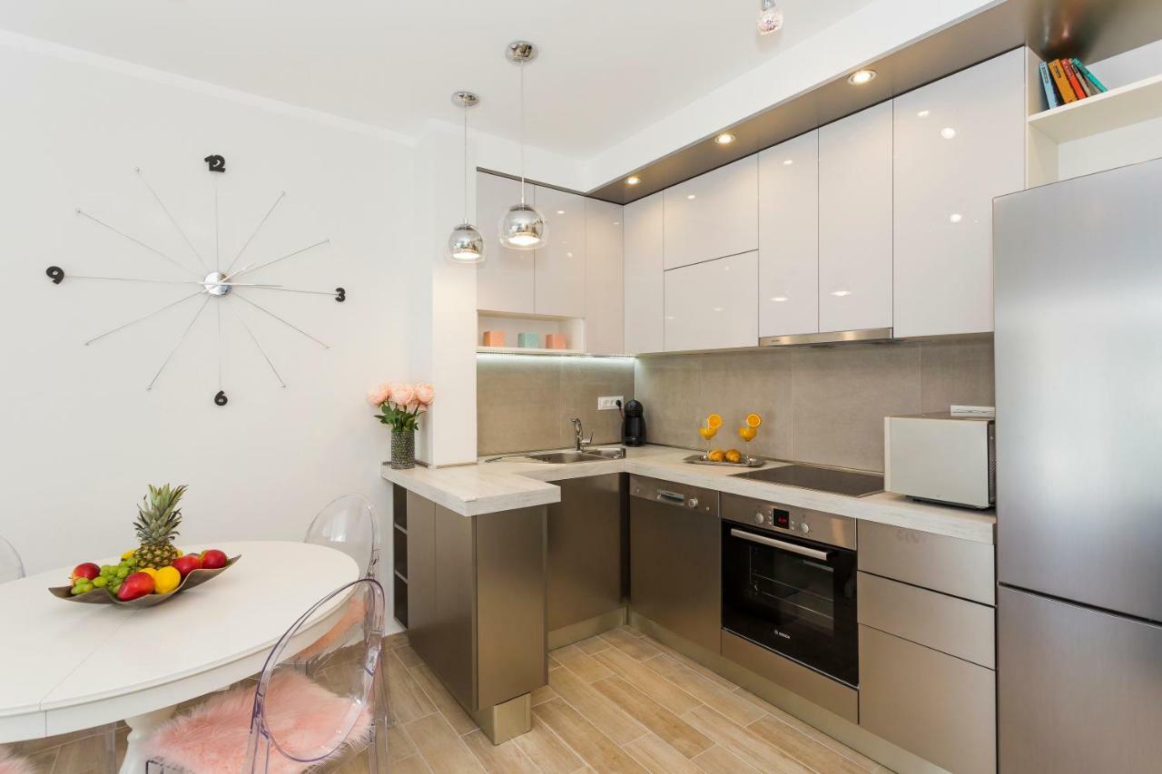 Valum Luxury Apartment Split Exterior photo